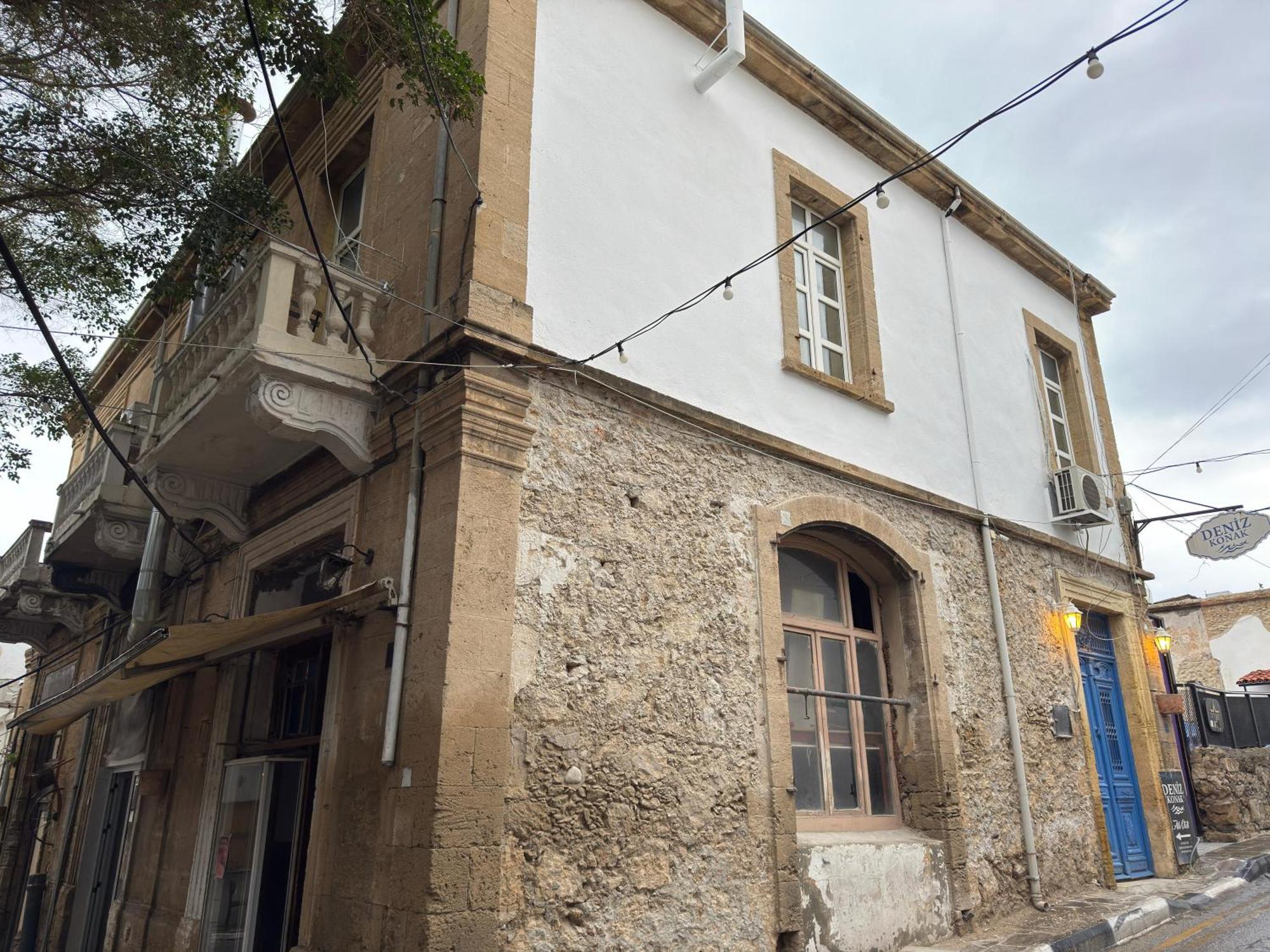 Deniz Konak Boutique Hotel Kyrenia  Exteriör bild