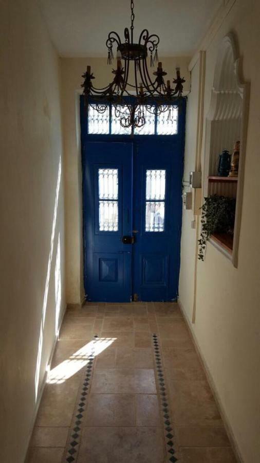 Deniz Konak Boutique Hotel Kyrenia  Exteriör bild